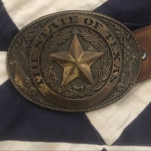 Leather belt with buckle